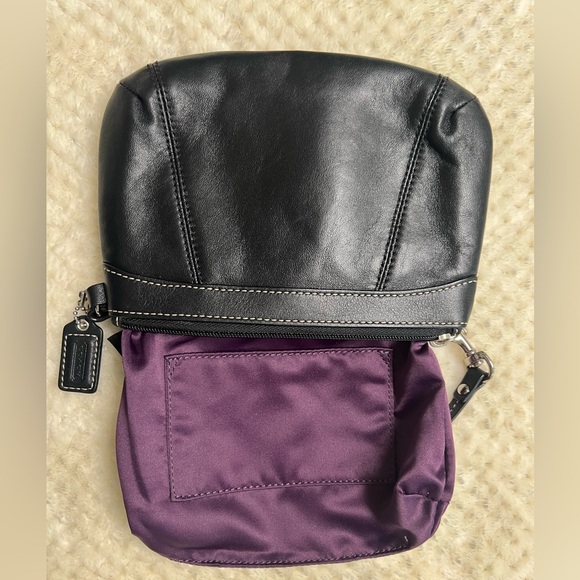 🩷Coach Bags Coach
Wristlet💚🩷💚 - Picture 11 of 11